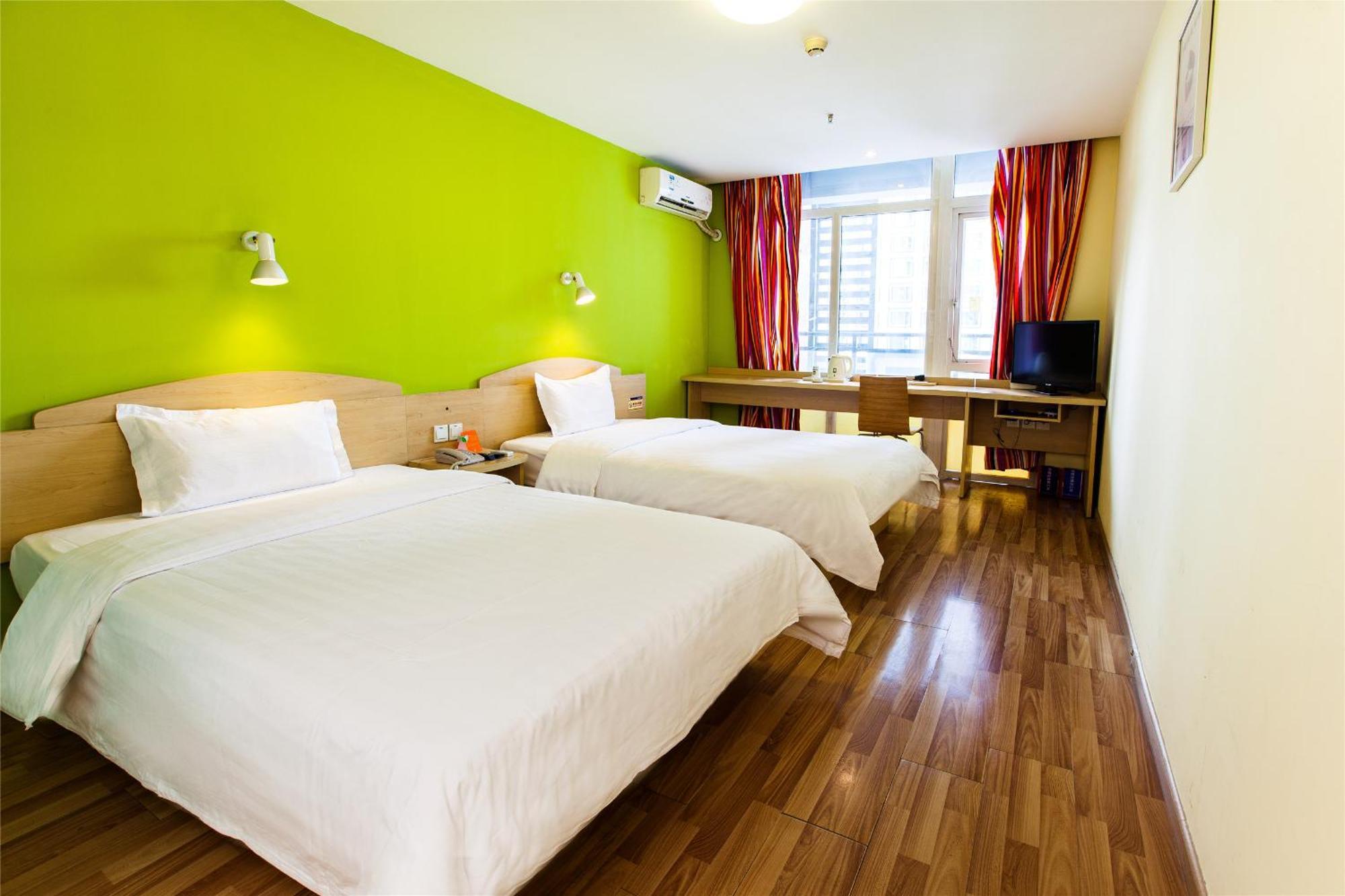 7Days Inn Guangzhou Zhongda North Gate Square Exterior photo