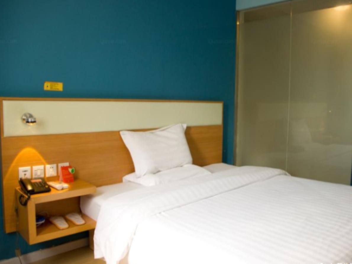 7Days Inn Guangzhou Zhongda North Gate Square Exterior photo